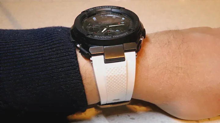 This is the Best G Shock. GST S100G