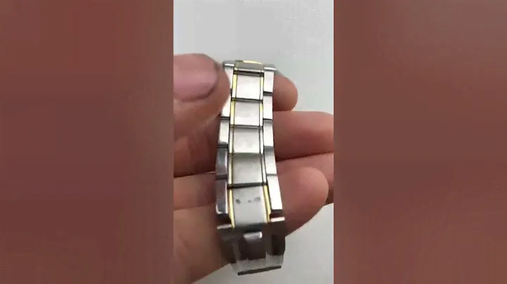 Японские кварцевые часы CASIO с родным браслетом.