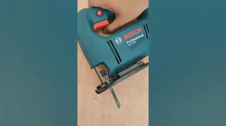 Bosch gst 650 jigsaw #diy #diycrafts #bosch #unboxing